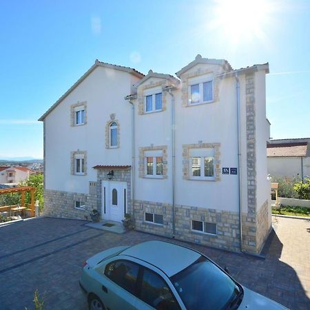 Green Hill Family Apartments Водице Екстер'єр фото