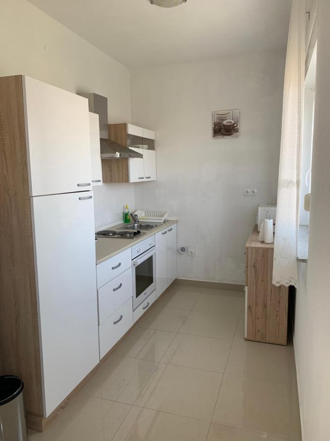 Green Hill Family Apartments Водице Екстер'єр фото