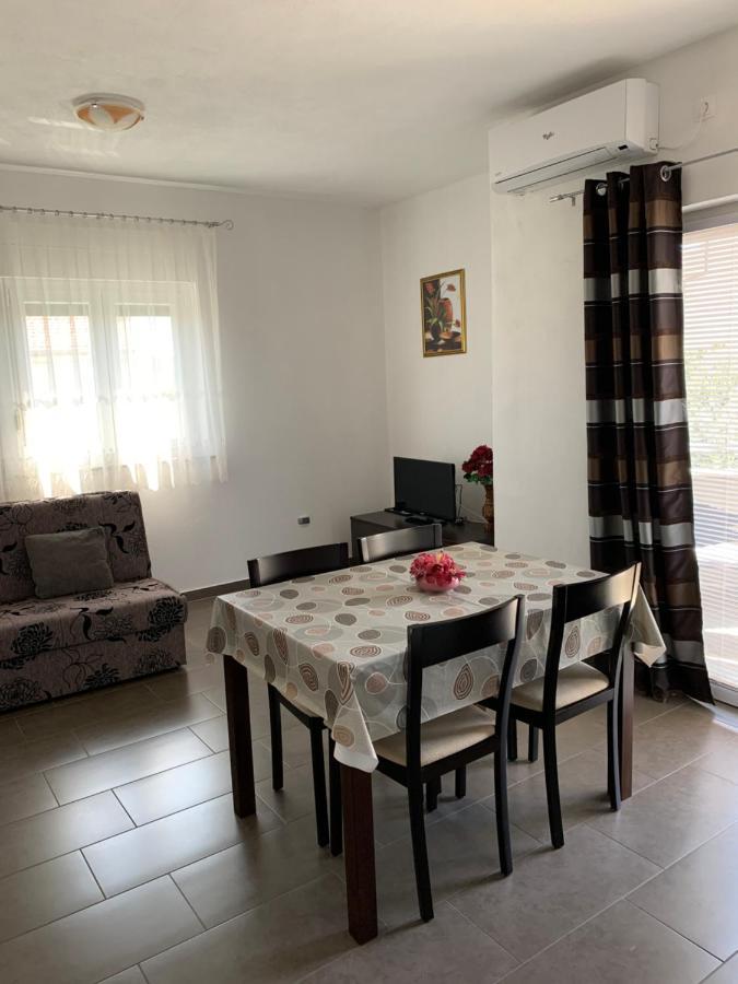 Green Hill Family Apartments Водице Екстер'єр фото