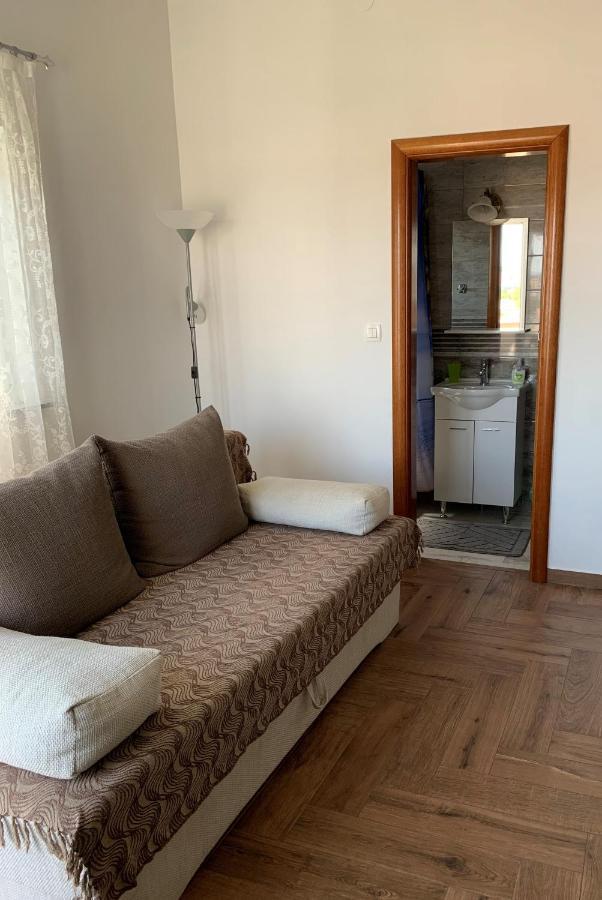 Green Hill Family Apartments Водице Екстер'єр фото